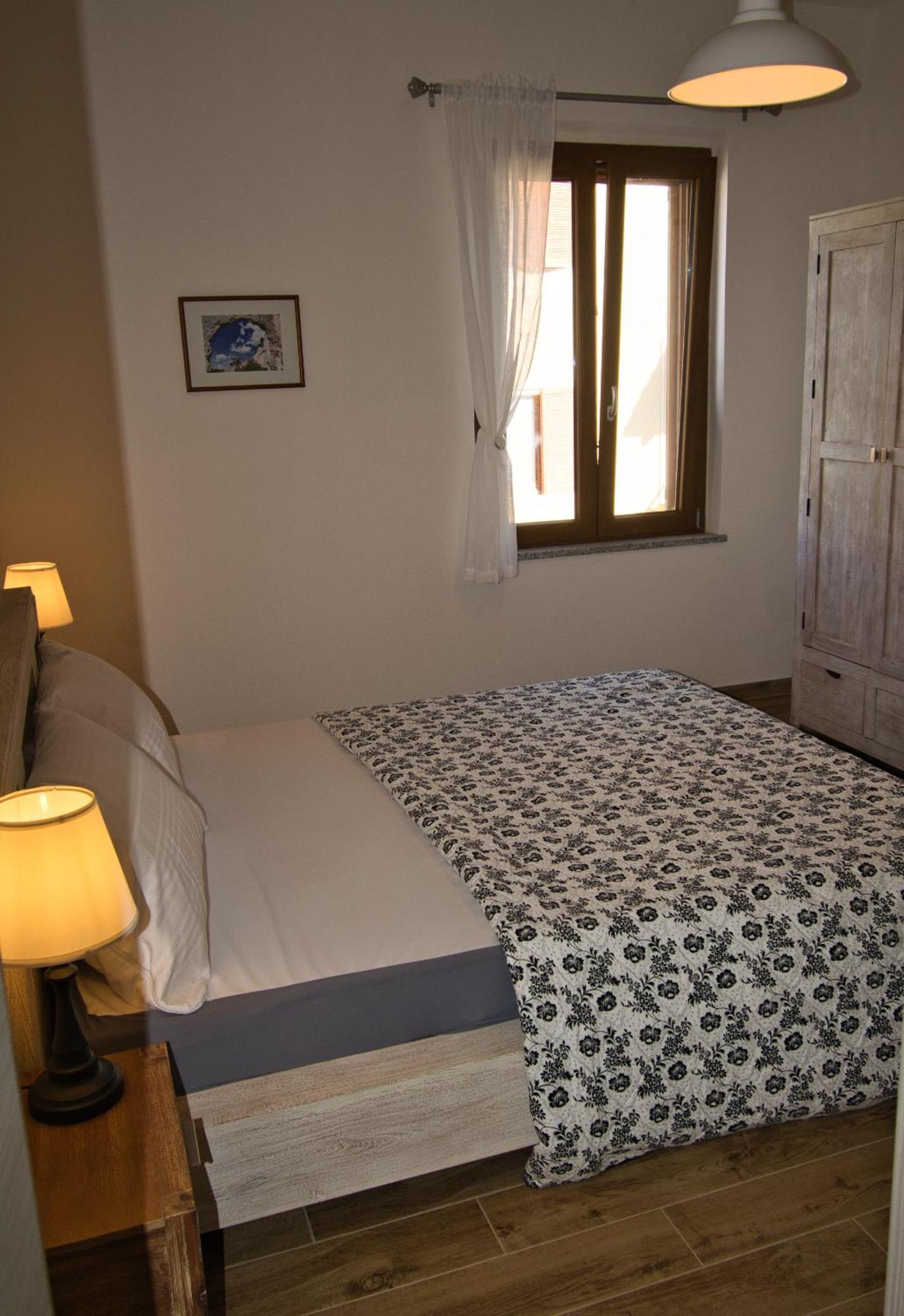 Dommu Livia Hotel Lotzorai Exterior photo